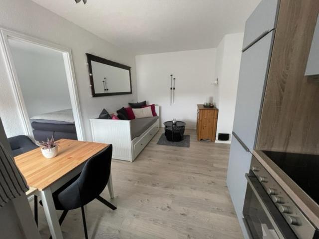 Ferienwohnung Am Marktplatz - Zentrale Lage Vor Den Toren Flensburgs, Mit Vollstaendiger Ausstattung Und Balkon Harrislee Ngoại thất bức ảnh